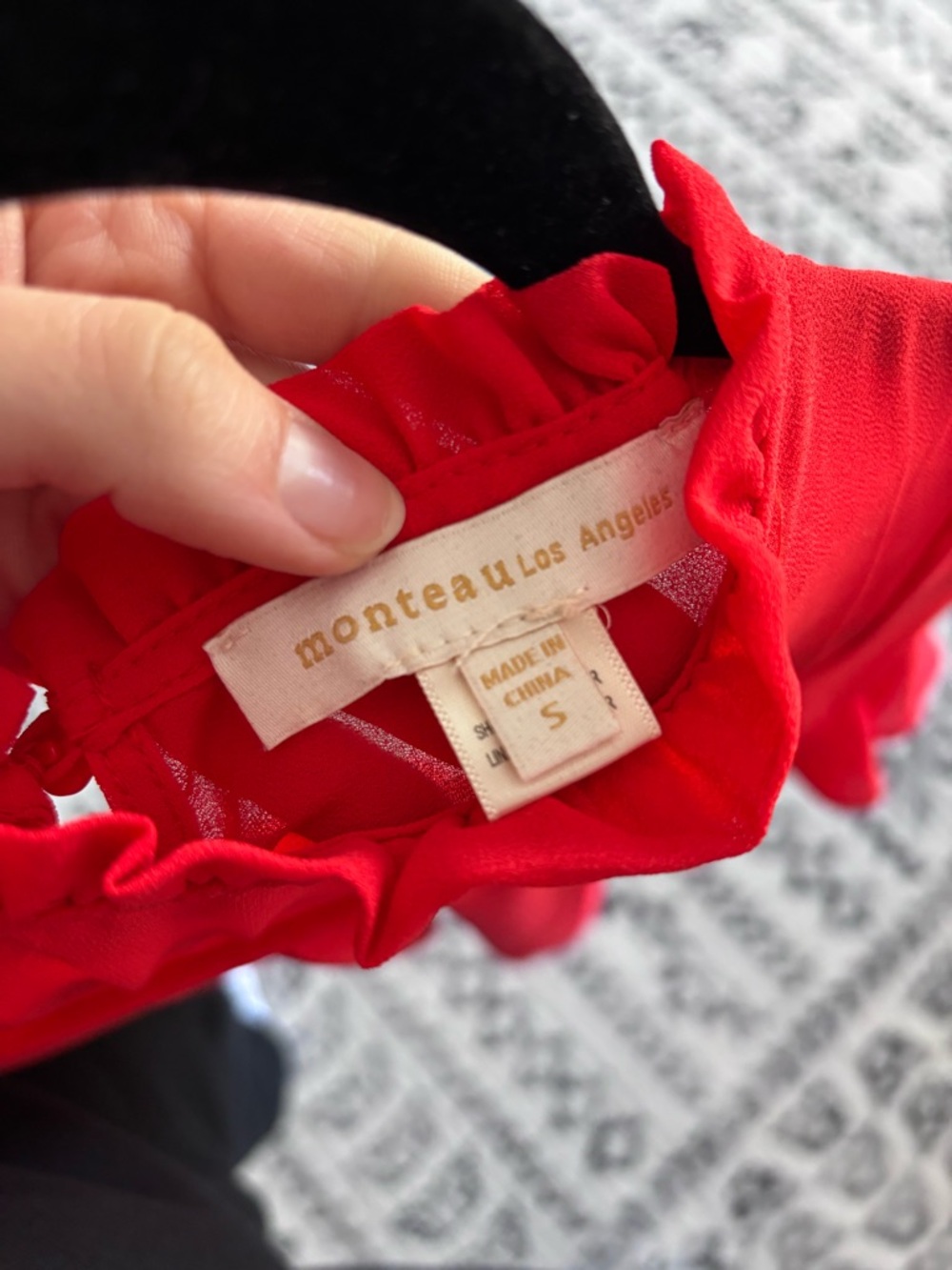 red blouse - Picture 5 of 5